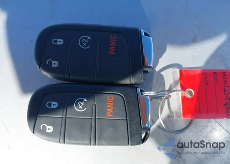 2023 Jeep Compass Latitude Lux Fwd z USA, uszkodzony, nr VIN 3C4NJDFN7PT502112